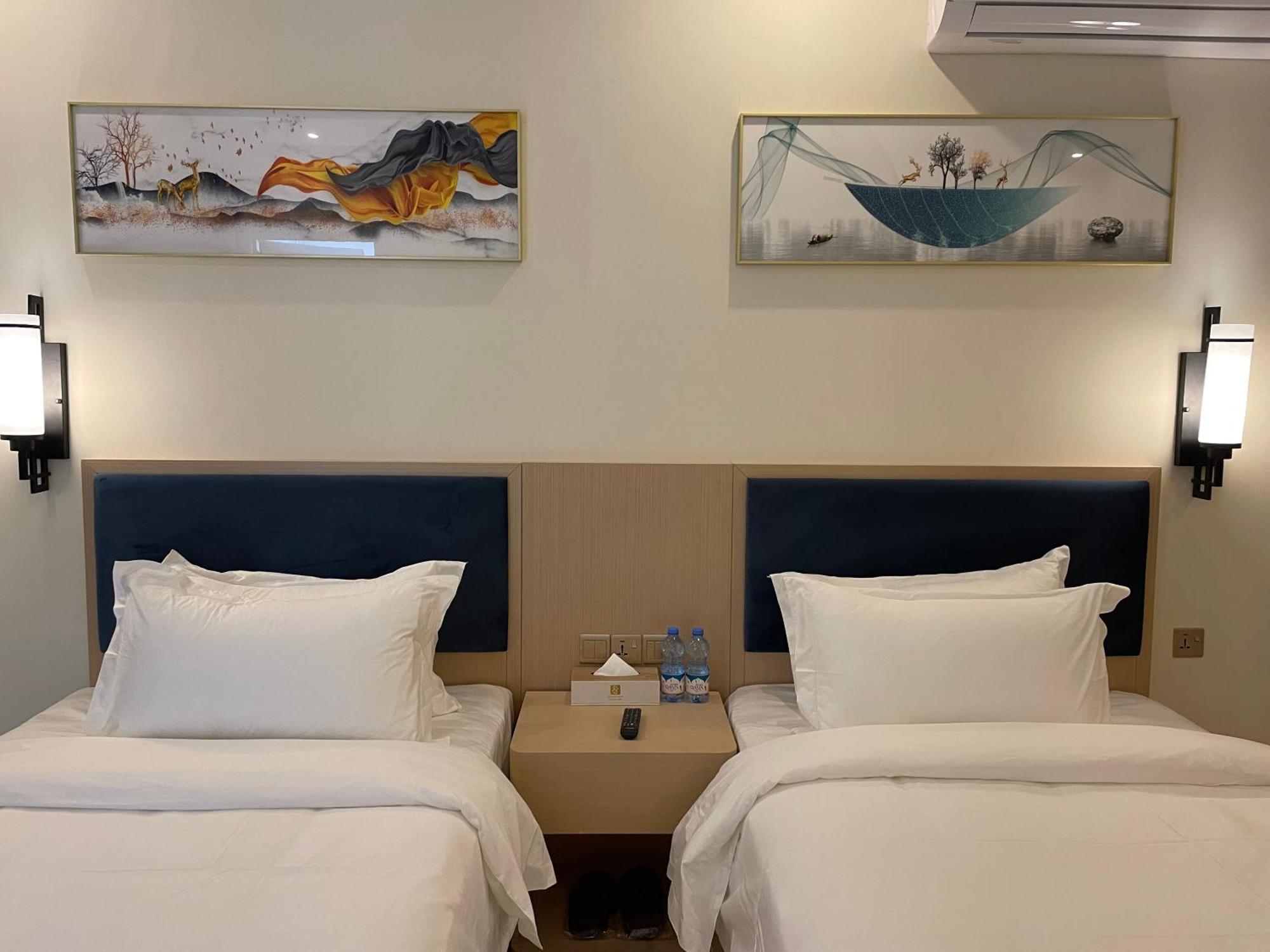 Season Inn Hotel Barka Eksteriør bilde