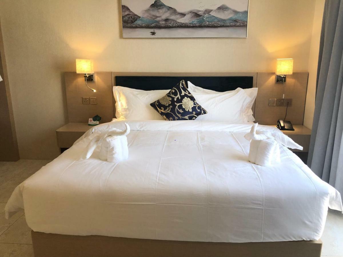 Season Inn Hotel Barka Eksteriør bilde